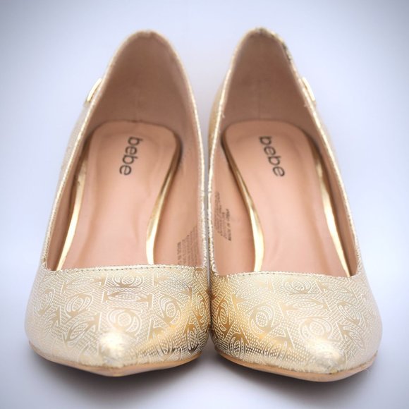 Bebe Saydee Logo Pumps Heels 7.5 Gold Vegan Pointy Toe Shoes Stiletto Classic - Picture 3 of 10